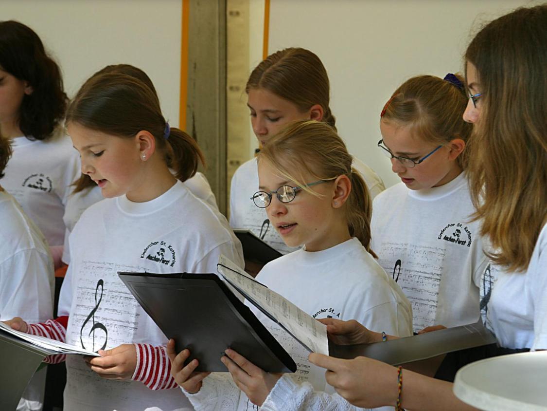 kinderchorfoto_pfarrbriefservice
